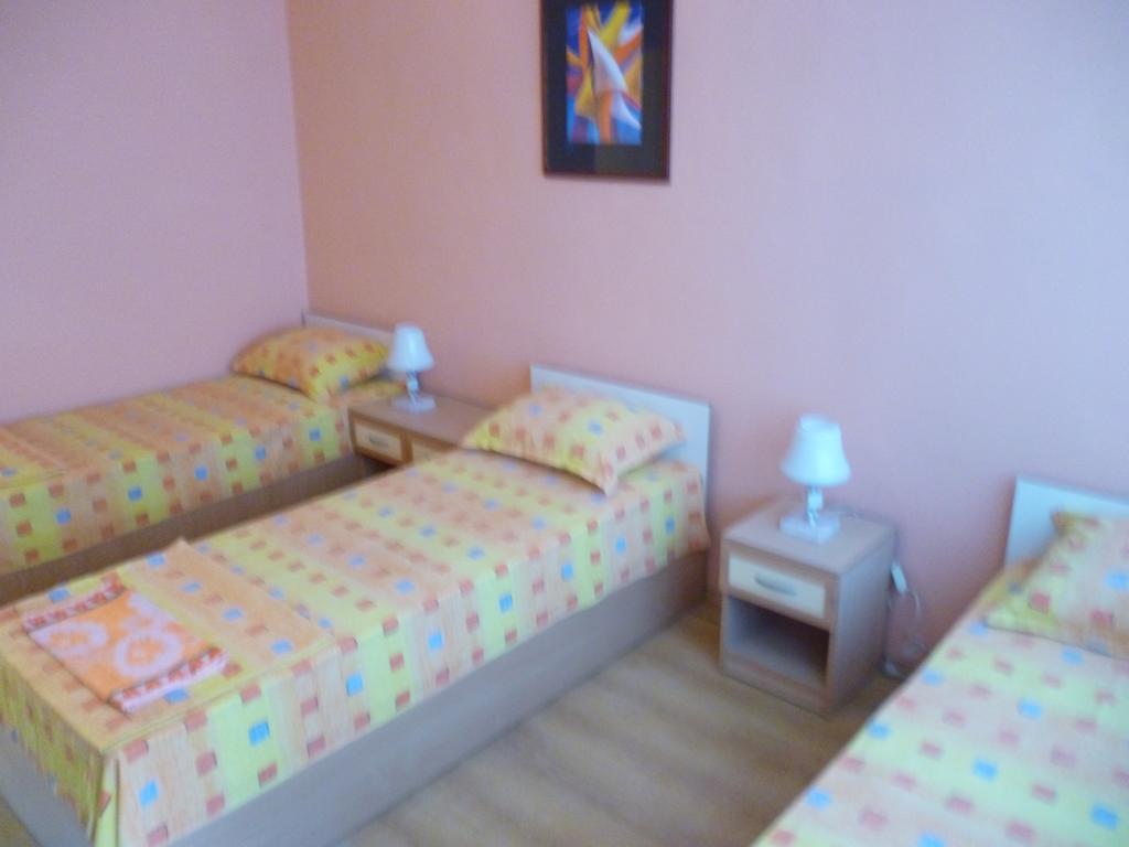 Hotel Zora Kranevo Ruang foto