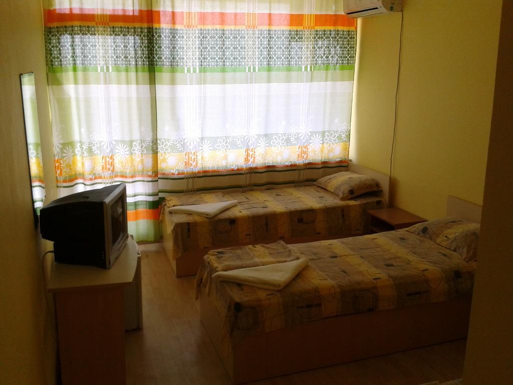 Hotel Zora Kranevo Bagian luar foto